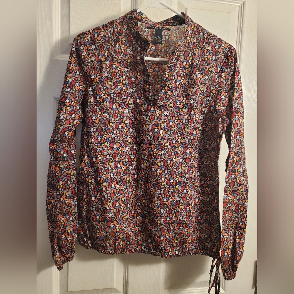 Lucky Brand ditsy floral top size small
